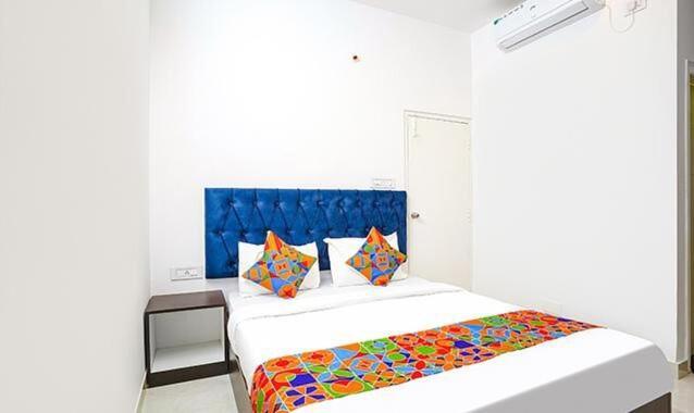 Hotel Sunroof Suites Bangalore Exterior photo